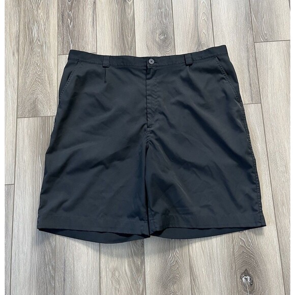 Under Armour Performance Loose Black Golf Shorts 100% Polyester Size 40R 8” - Picture 1 of 8